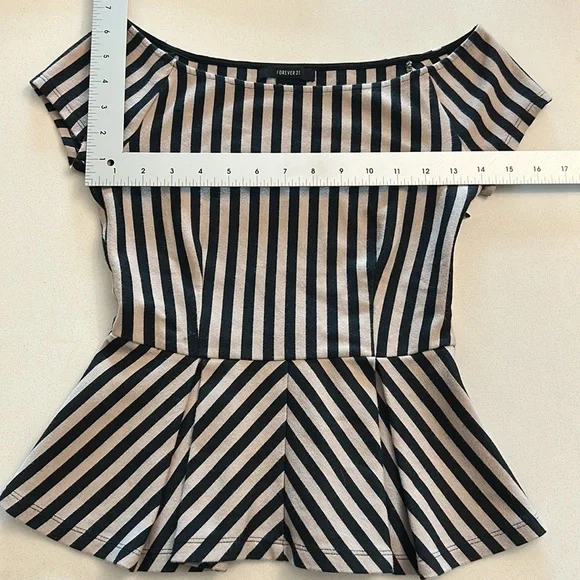Forever 21 Striped cream and black Peplum Shirt XS - Picture 2 of 5